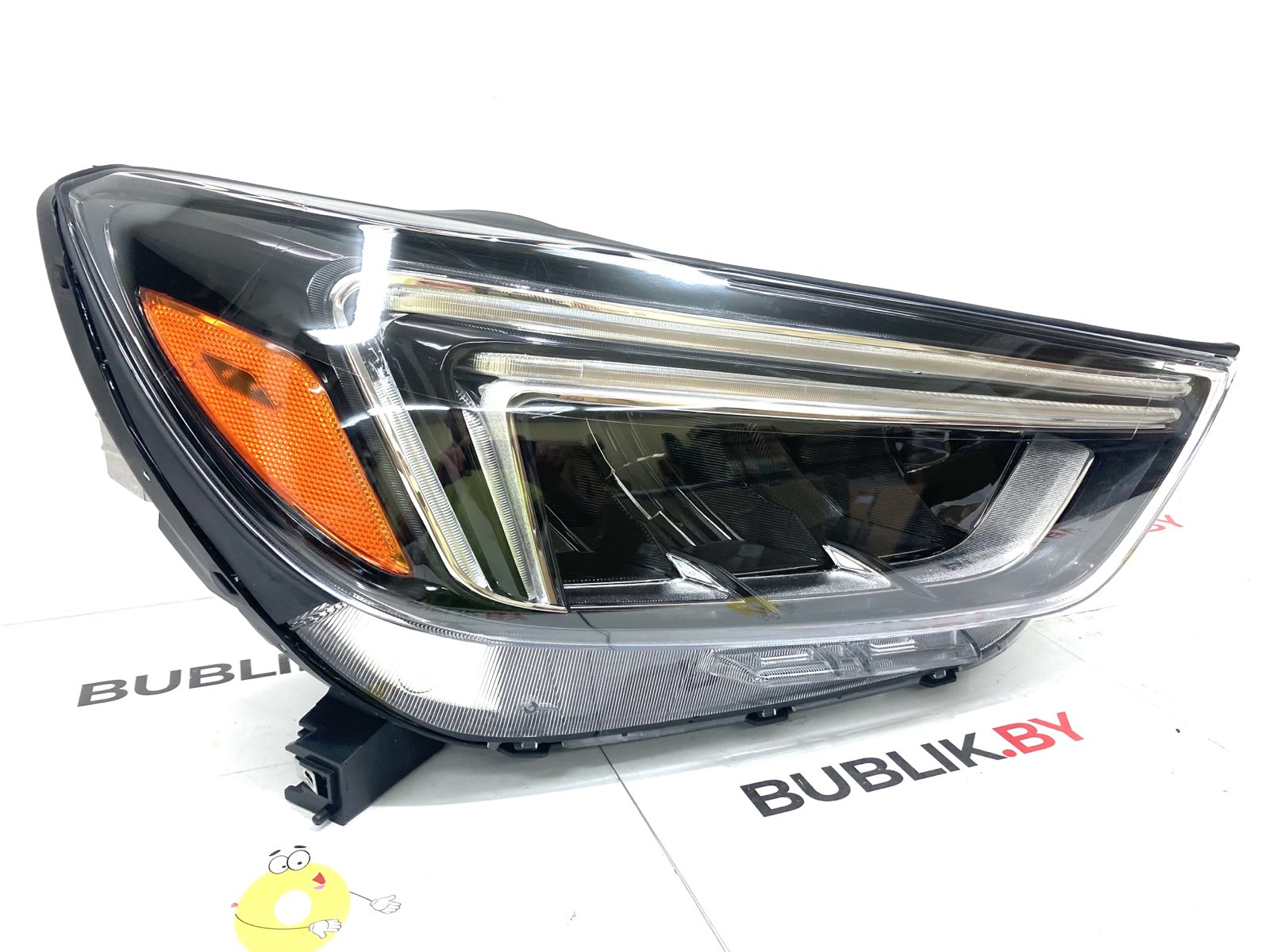 Фара правая LED