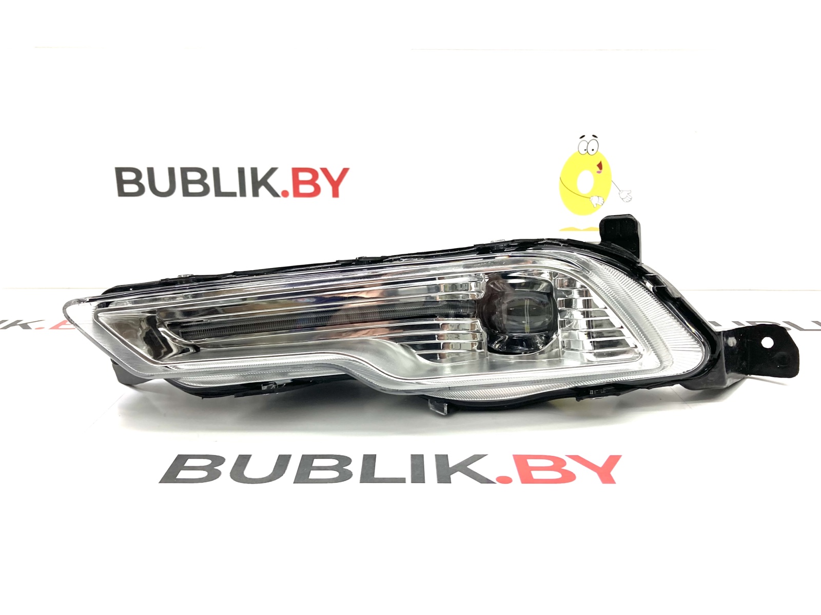 Противотуманная фара левая LED